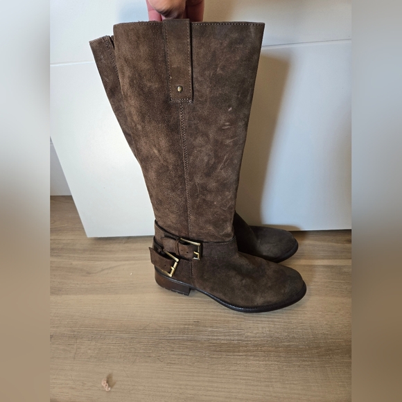 CLARK'S Real suede boots - Picture 2 of 3